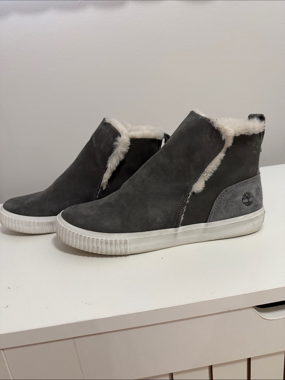 Timberland Women's Gray Suede Shearling-Trim Slip-On Sneakers